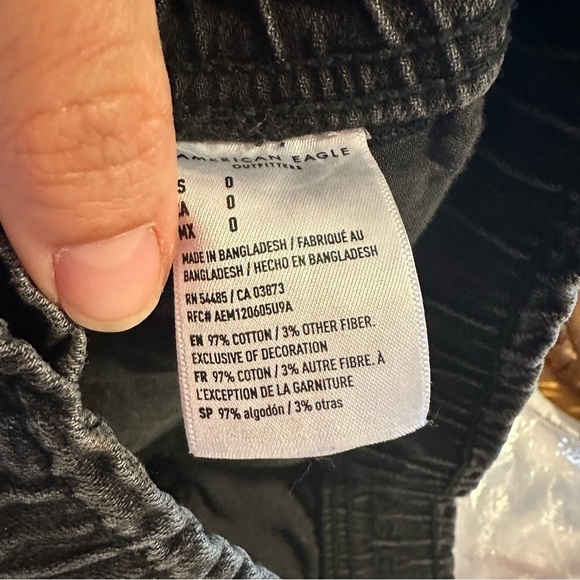 American Eagle Black Washed Jean Shorts - Picture 2 of 5